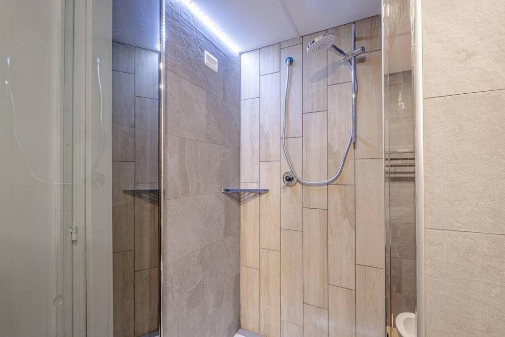Apartment Modern At San Giovanni Rom